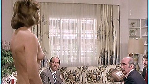 Pic: María Luisa San José in La mujer es cosa de hombres (1976)