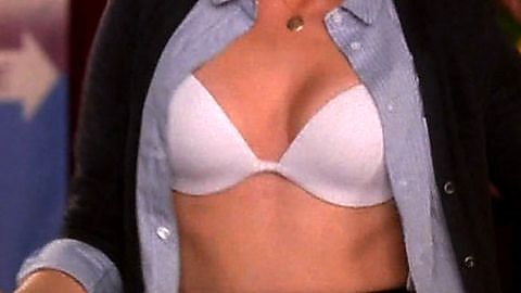 Pic: Tina Fey in 30 Rock (2006)
