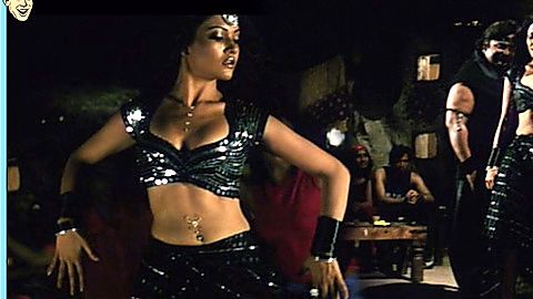 Pic: Antara Mali in Road (2002)