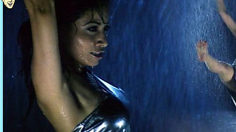 Pic: Antara Mali in Road (2002)