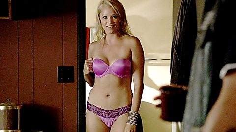 Pic: Kristen Renton in Sons of Anarchy