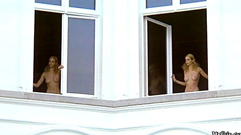 Pic: Els Van Peborgh in Alias (2002)