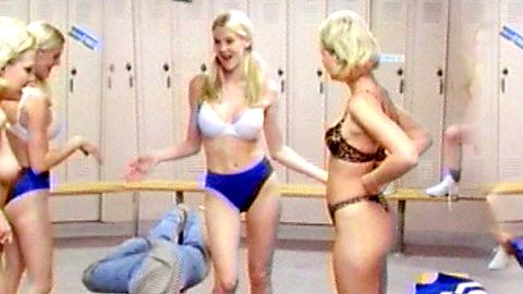 Pic: Sandy Wasko in Pretty Cool (2001)