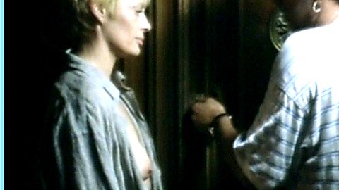 Pic: Ángela Castilla in Un buen novio (1998)