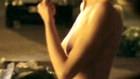 Pic: Ángela Castilla in Un buen novio (1998)