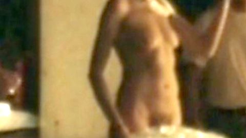 Pic: Ángela Castilla in Un buen novio (1998)