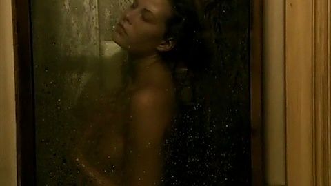Pic: Tara Carroll in The Passing (2011)
