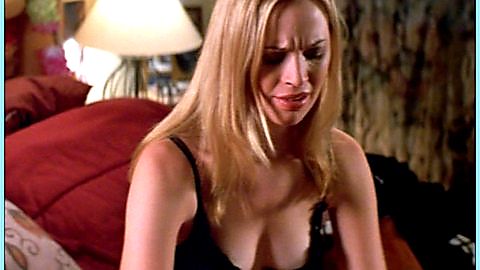 Pic: Rachel Wilson in Winter Break (2003)
