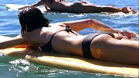 Pic: Michelle Borth in Hawaii Five-0 (2010)