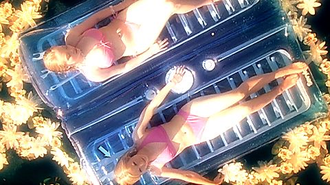 Pic: Kristen Bell in Veronica Mars (2004)