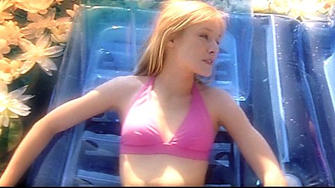 Pic: Kristen Bell in Veronica Mars (2004)