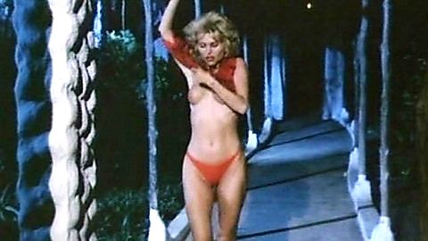 Pic: Isa Haller in Dirndljagd am Kilimandscharo (1983)