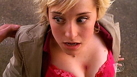 Pic: Allison Mack in Smallville (2001)