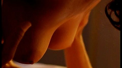 Pic: Maria Bertrand in The Hunger (1997)
