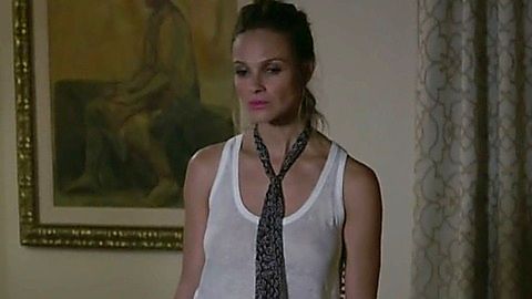 Pic: Beau Garrett in Girlfriends' Guide to Divorce (2014)