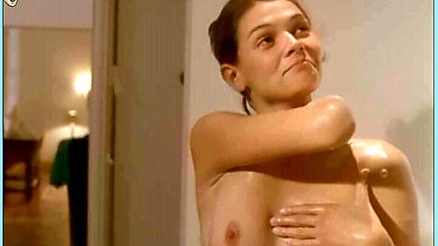 Pic: Stéphanie Pasterkamp in Tomorrow Belongs to Us (2003)