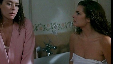 Pic: Clelia Rondinella in Maniaci sentimentali (1994)