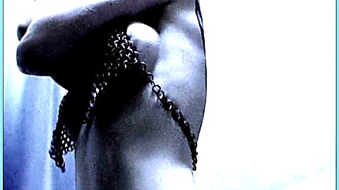 Pic: Sarain Boylan in The Hunger (1997)