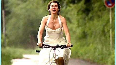 Pic: Esther Zimmering in Hochzeit um jeden Preis (2007)