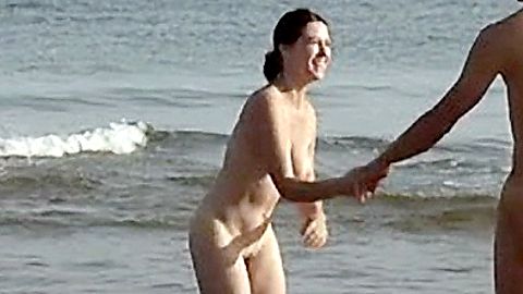 Pic: Esther Zimmering in Ins Blaue (2012)