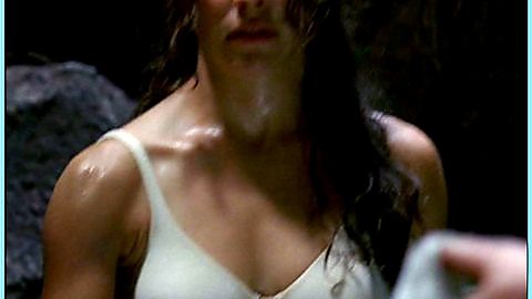 Pic: Evangeline Lilly in Lost (2004)
