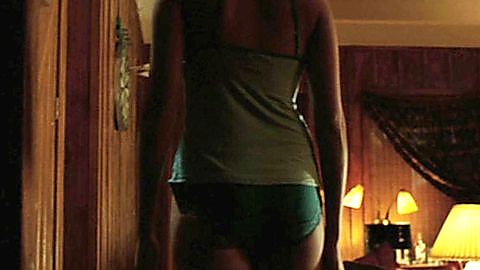 Pic: Maggie Grace in The Fog (2005)