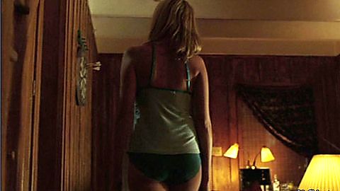 Pic: Maggie Grace in The Fog (2005)
