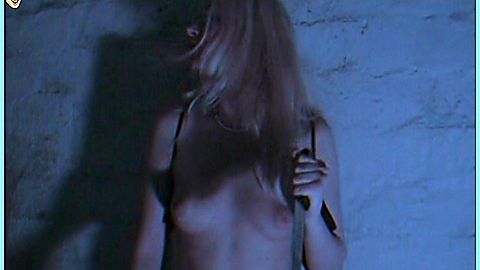 Pic: Marianna Bertucci in Rossa Venezia (2003)