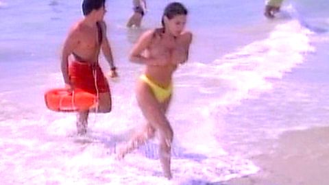 Pic: Lisa Saxton in Baywatch (1989)