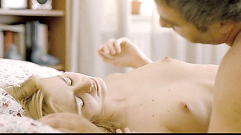Pic: Maria Popistasu in Tuesday, After Christmas (2010)