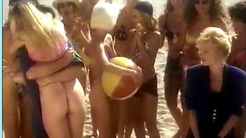 Pic: Sarah Bellomo in Beach Babes from Beyond (1993)