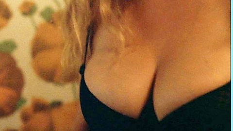 Pic: Anne Suarez in Monsieur Ibrahim (2003)