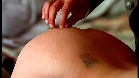 Pic: Ilona Elkin in The Hunger (1997)