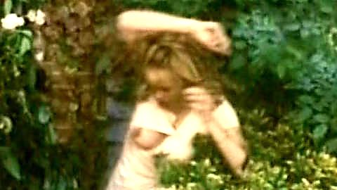 Pic: Jessica Schultz in Dile a Laura que la quiero (1995)