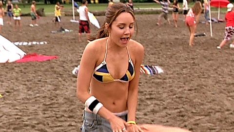 Pic: Amanda Bynes in She's the Man (2006)