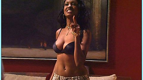 Pic: Nichole Galicia in Huff (2004)