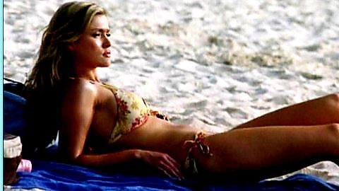 Pic: Joanna Krupa in Max Havoc: Curse of the Dragon (2004)