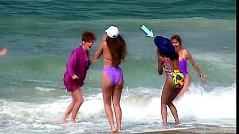 Pic: Lark Voorhies in Saved by the Bell: Hawaiian Style (1992)