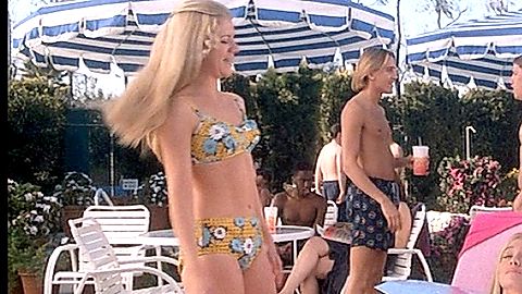 Pic: Jennifer Elise Cox in A Very Brady Sequel (1996)