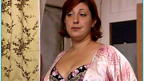 Pic: Ashlie Atkinson in Rescue Me (2004)