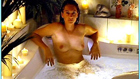 Pic: Constanze Wetzel in Heimat 3 – Chronik einer Zeitenwende (2007)