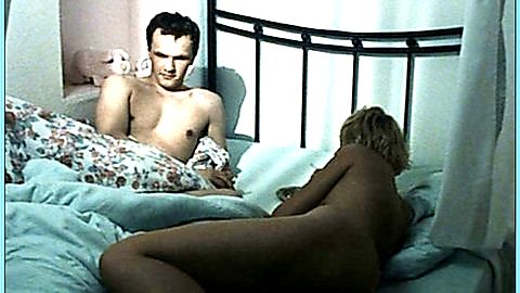 Pic: Viviane Bartsch in Models (1999)