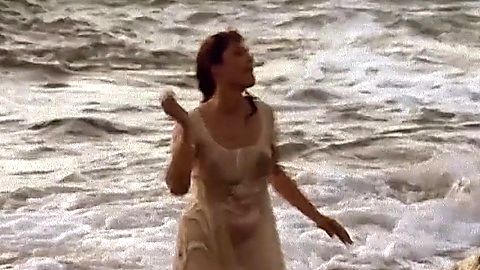 Pic: Maru Valdivielso in Iguana (1988)