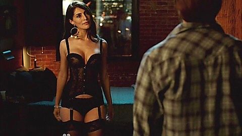 Pic: Caterina Murino in Taxi Brooklyn