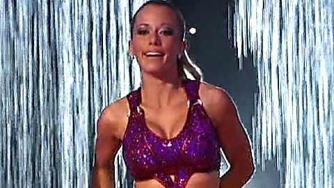 Pic: Kendra Wilkinson in Splash! (2013)
