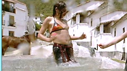 Pic: Lubna Azabal in Exiles (2004)