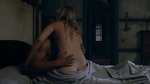 Pic: Sarah Paulson in American Horror Story (2011)