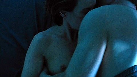 Pic: Sarah Paulson in The Runner (2015)