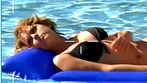 Pic: Amber Heard in Hidden Palms (2007)