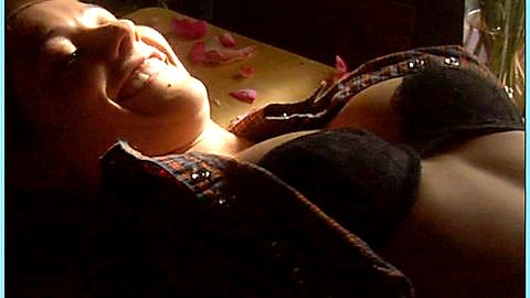 Pic: Lisa Marie Caruk in Angels Fall (2007)